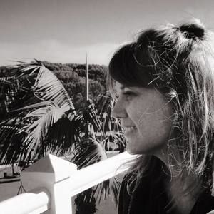 Meet your Posher, Dee